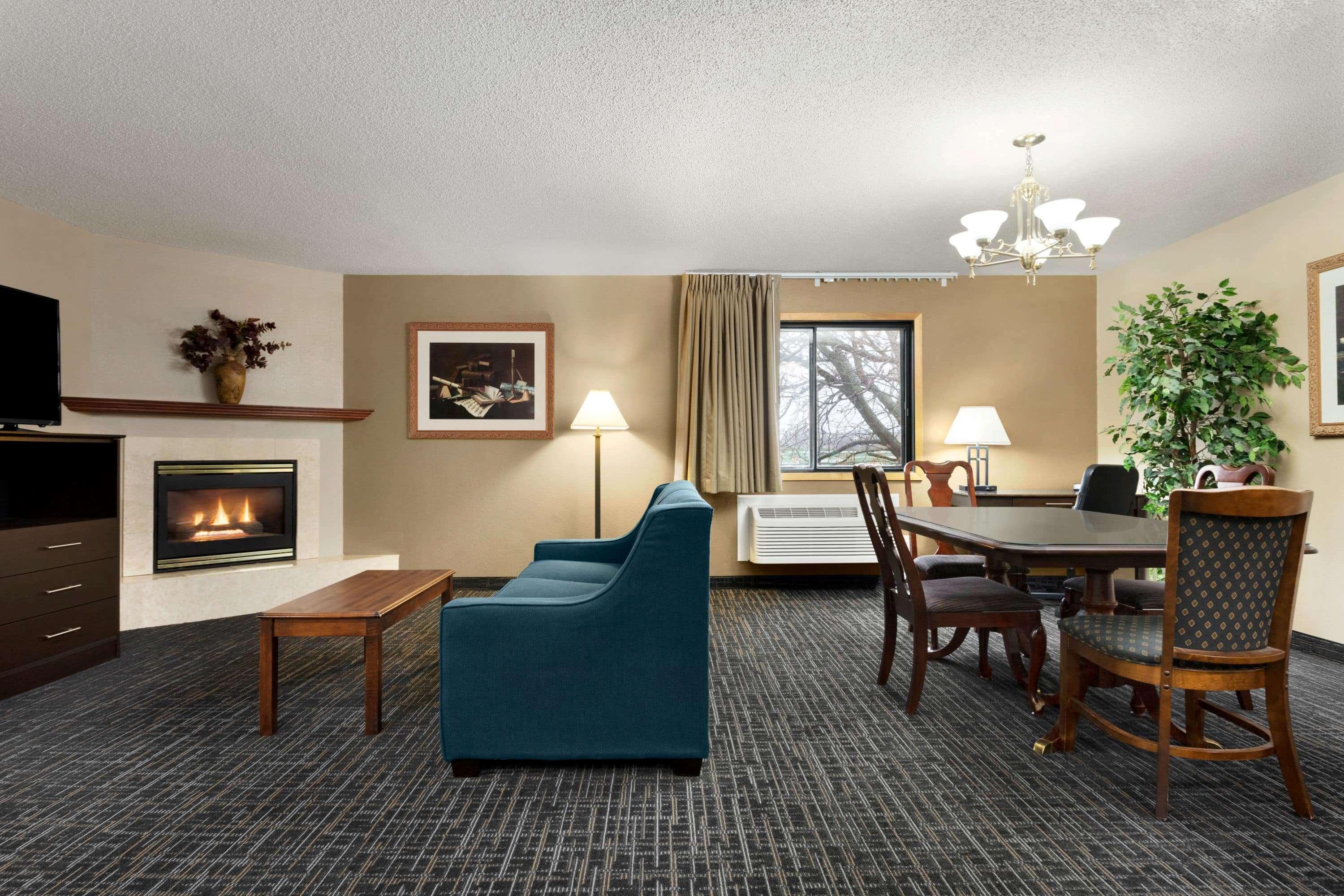 Baymont By Wyndham Sioux Falls North,I-29,Russell St, Airport Екстериор снимка