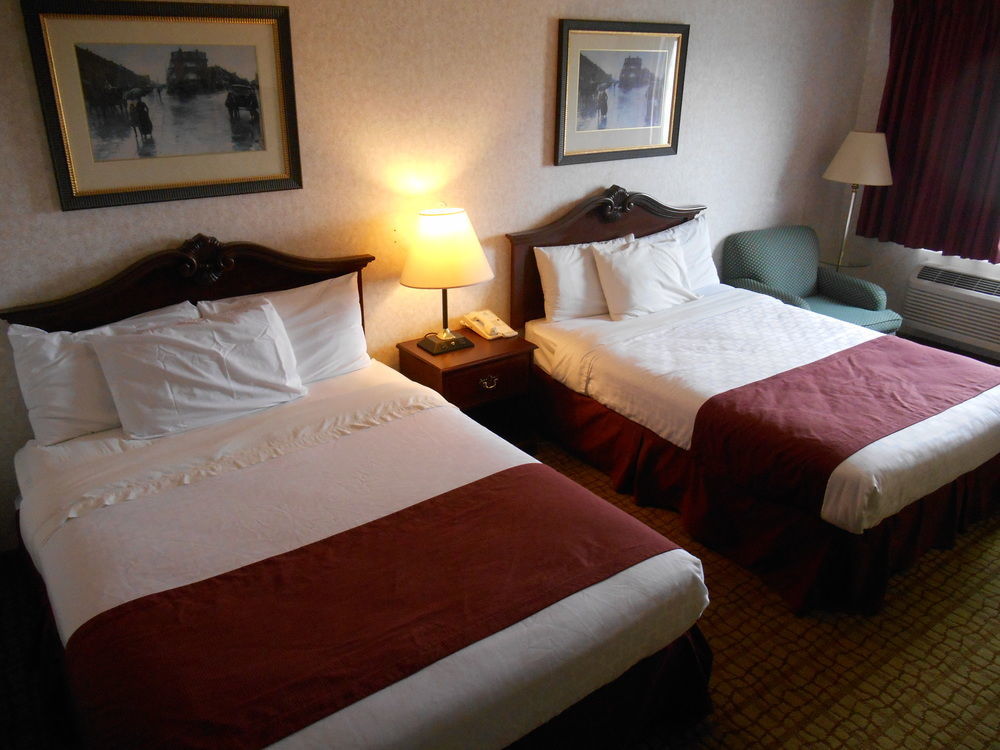 Baymont By Wyndham Sioux Falls North,I-29,Russell St, Airport Екстериор снимка