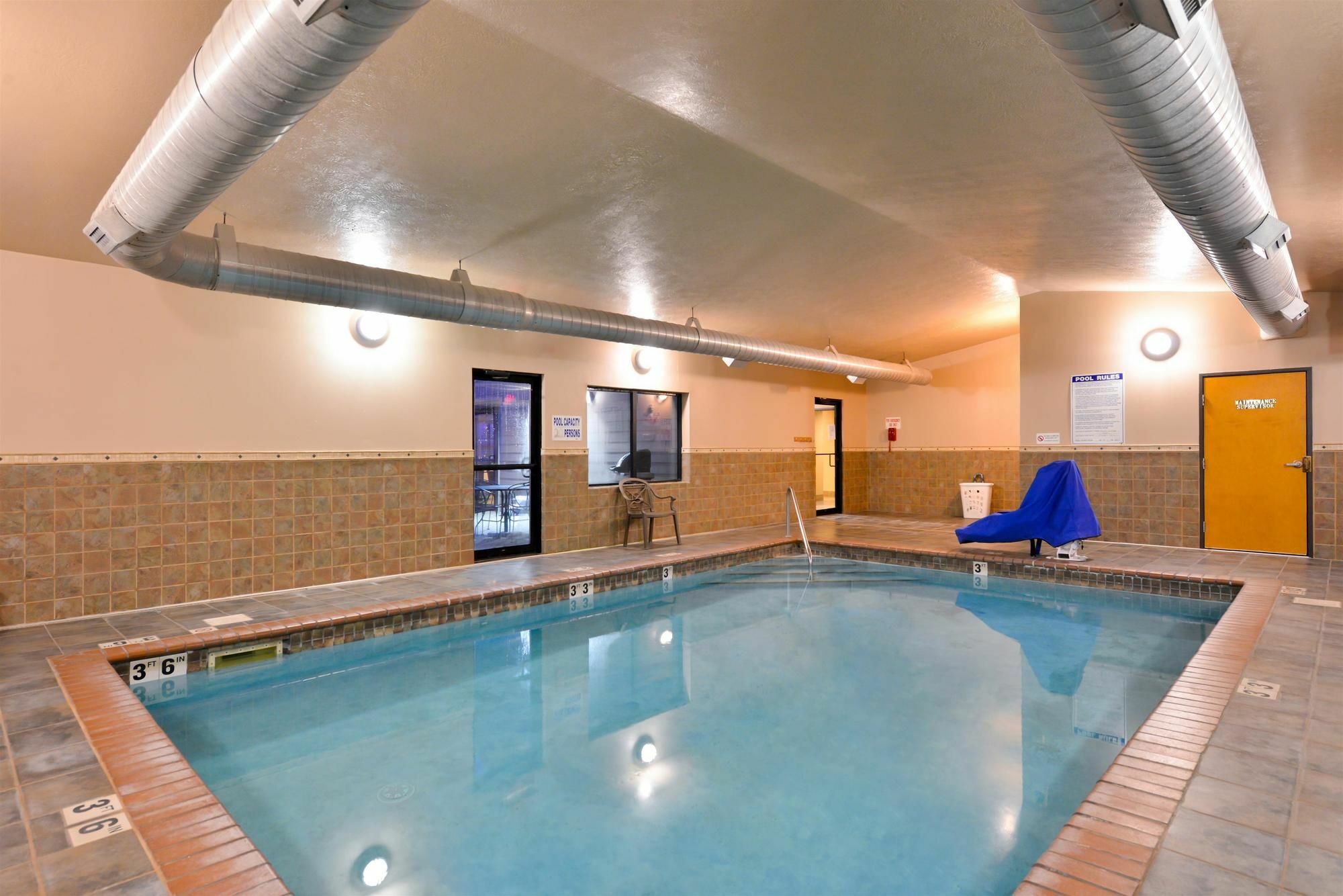 Baymont By Wyndham Sioux Falls North,I-29,Russell St, Airport Екстериор снимка