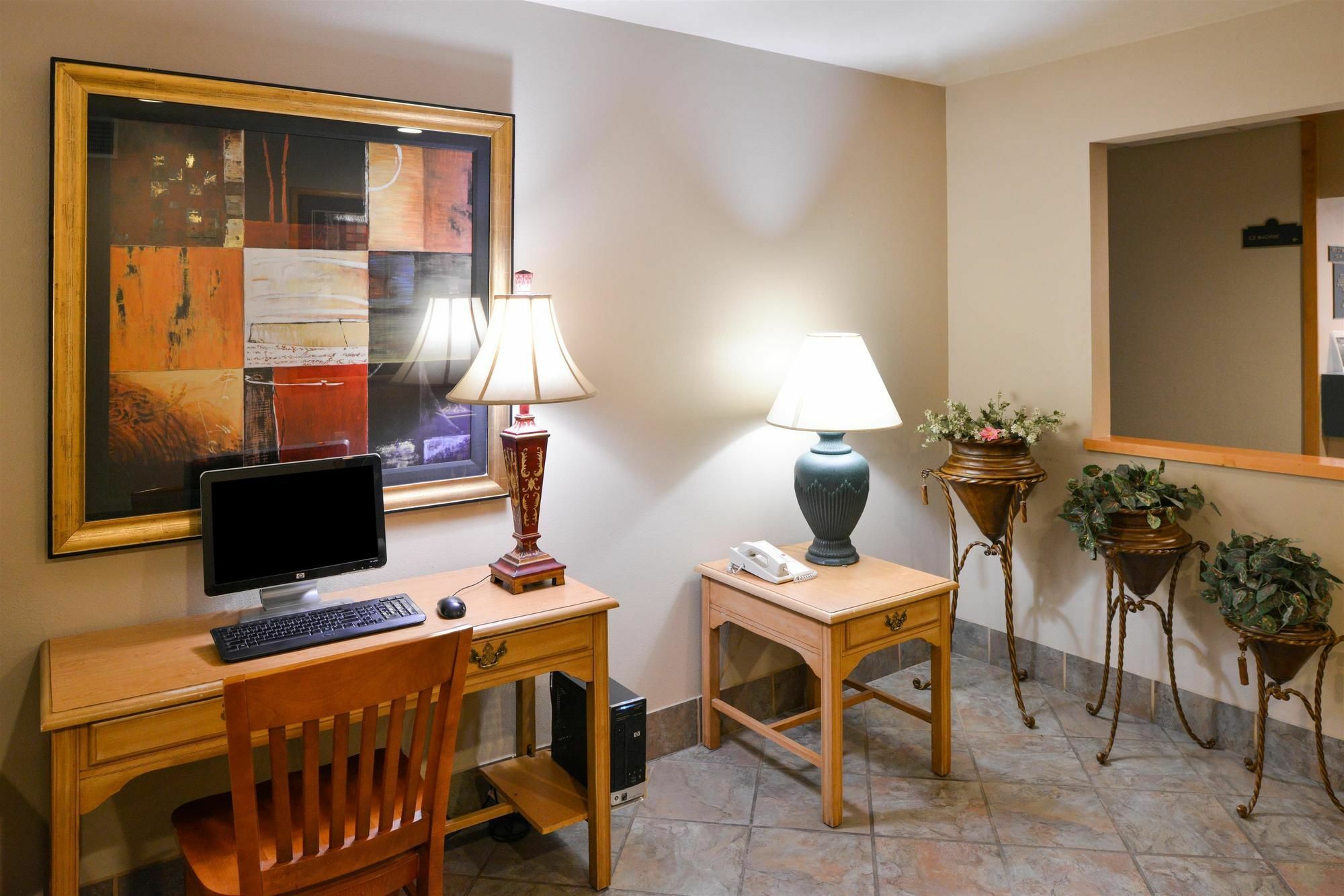 Baymont By Wyndham Sioux Falls North,I-29,Russell St, Airport Екстериор снимка