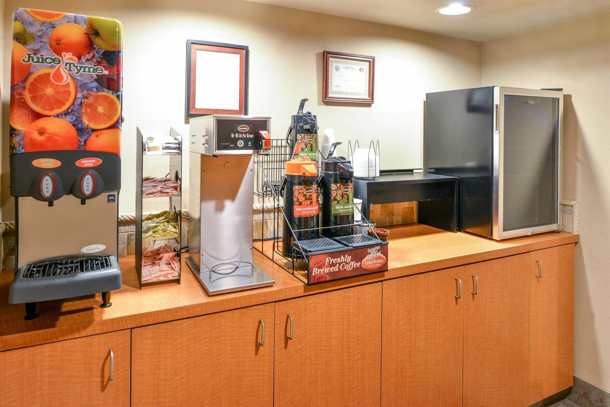 Baymont By Wyndham Sioux Falls North,I-29,Russell St, Airport Екстериор снимка